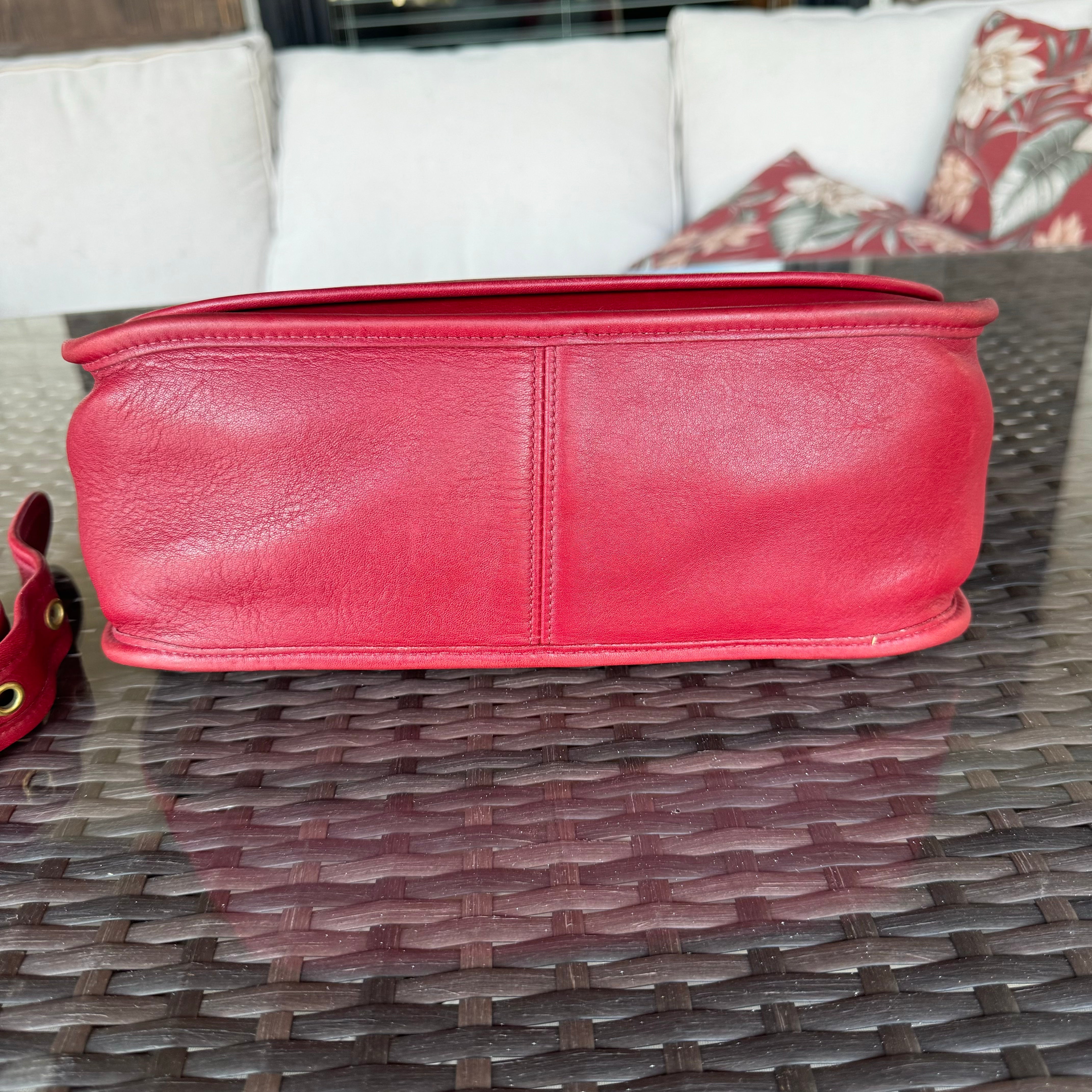 Vintage Coach Red Patricias Legacy 9951
