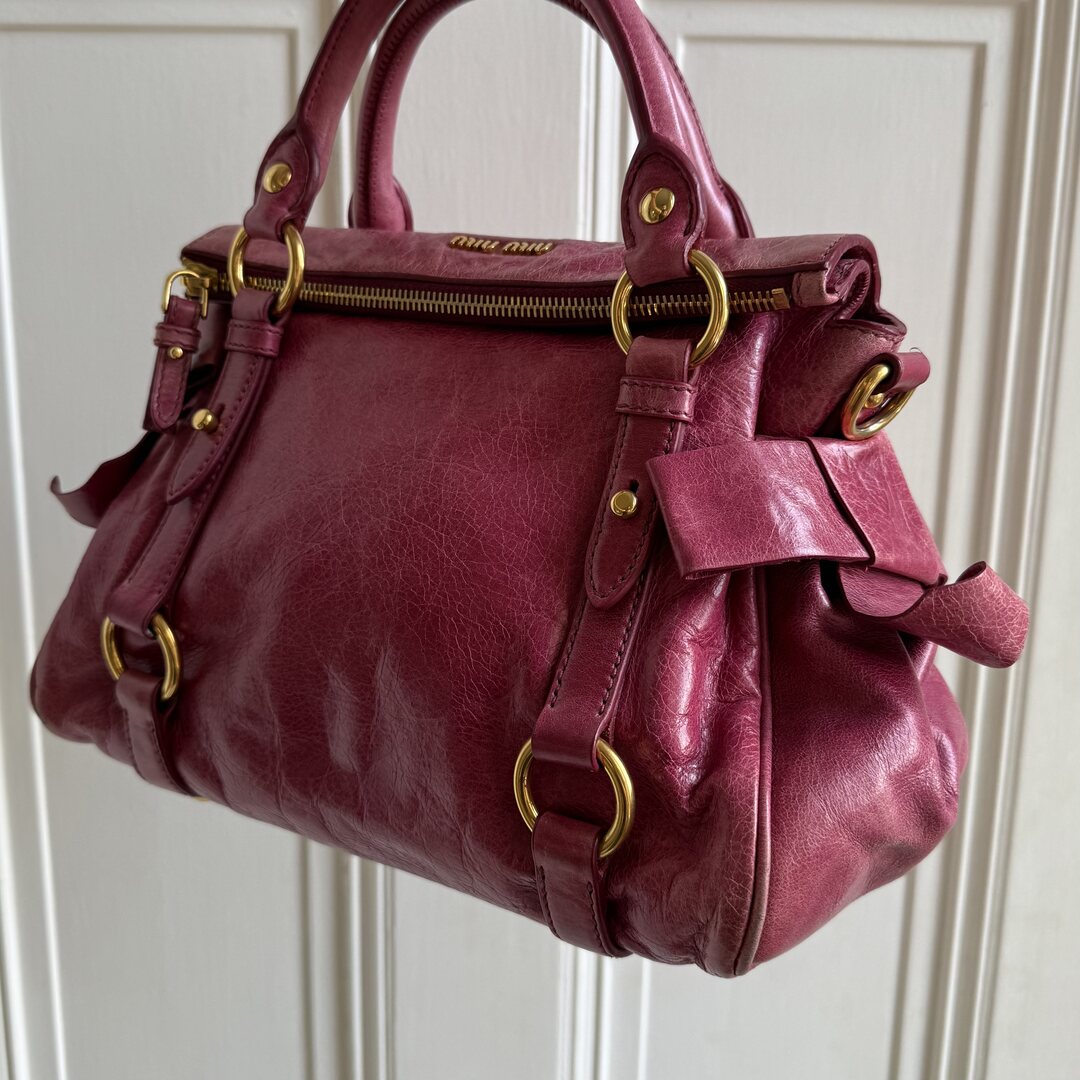 🔥 PreOwned Miu Miu Mini Vitello Lux Pink Leather Handbag 🔥