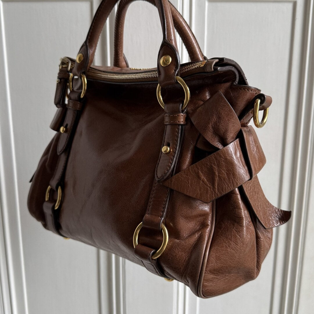 🔥 PreOwned Miu Miu Mini Vitello Lux Brown Leather Handbag 🔥