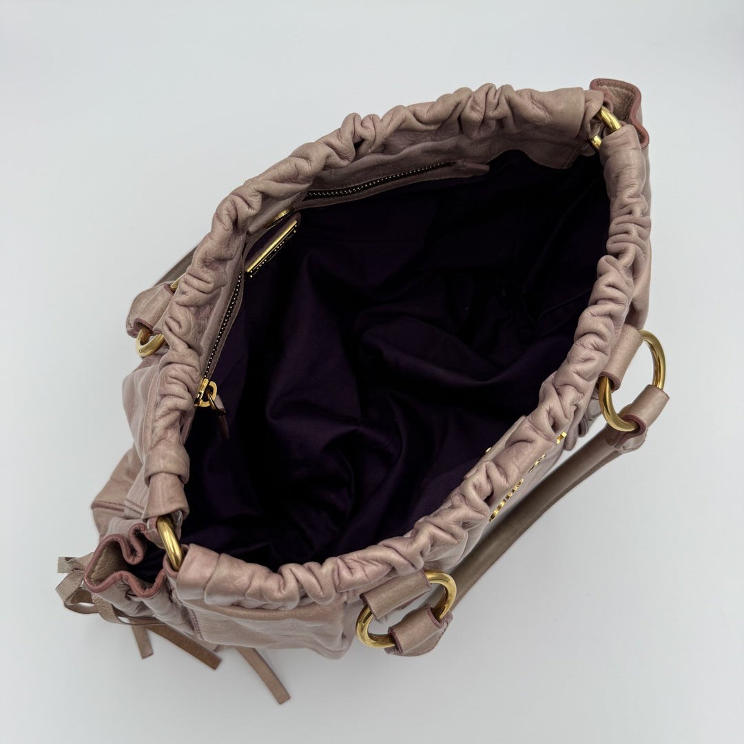 🔥 PreOwned Miu Miu Vitello Dusty Pink Leather Handbag 🔥