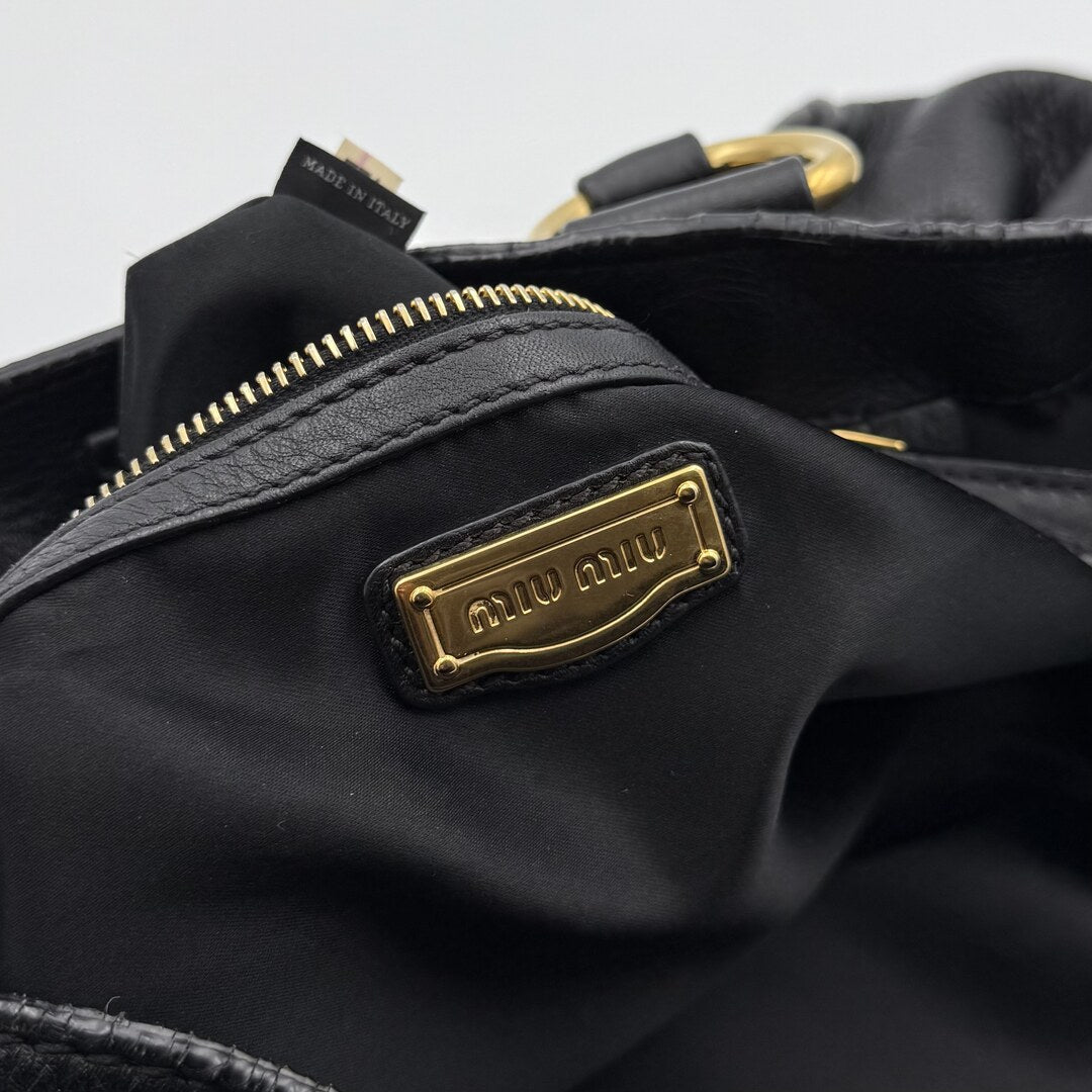 🔥 PreOwned Miu Miu Vitello Leather Black Shoulder Bag 🔥