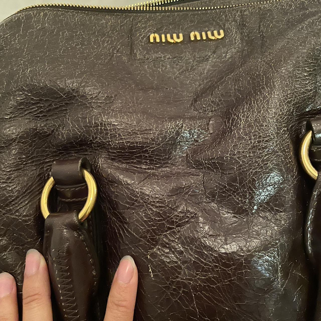 🔥 PreOwned Vintage Dark Brown Leather Miu Miu Vitello Lux Bag 🔥