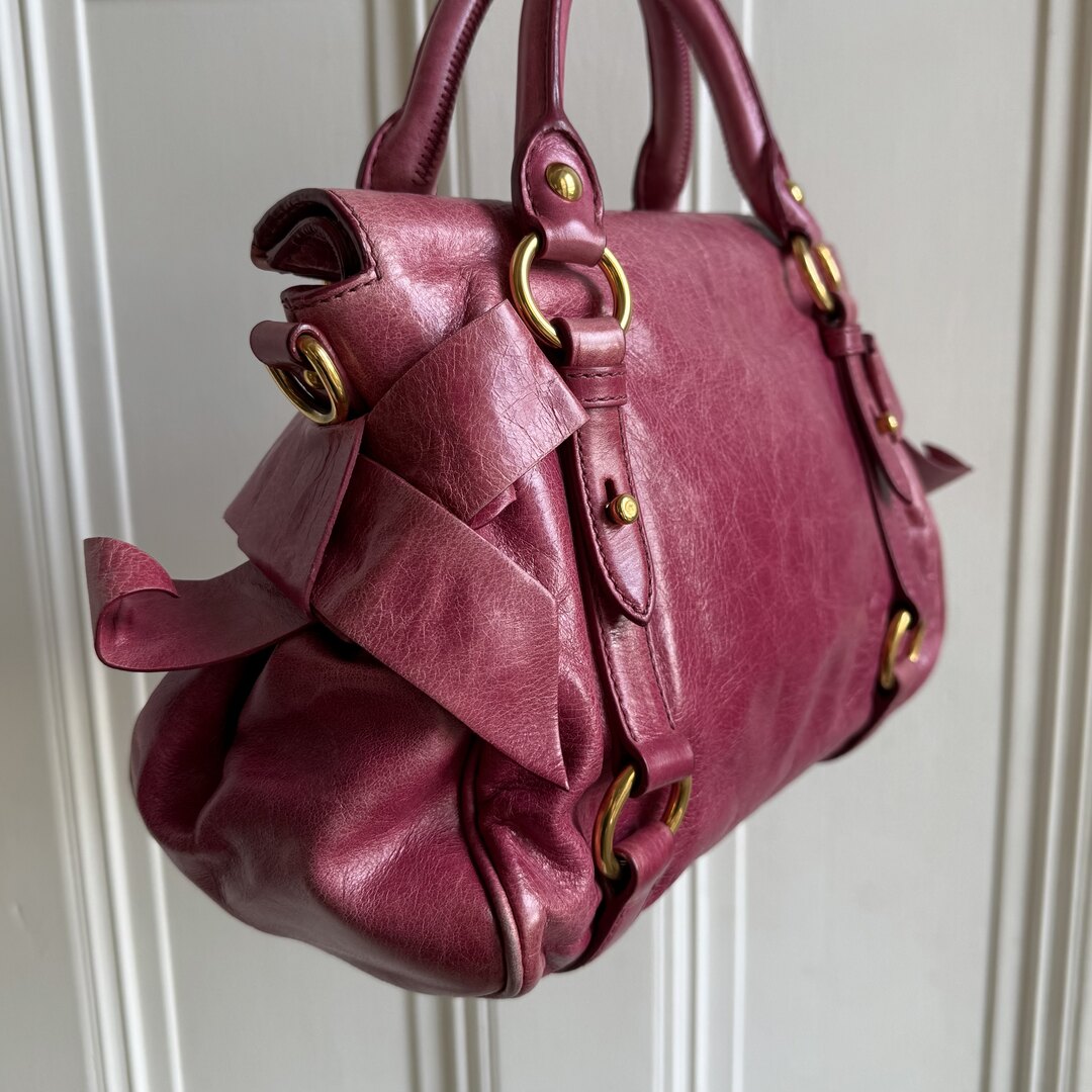 🔥 PreOwned Miu Miu Mini Vitello Lux Pink Leather Handbag 🔥